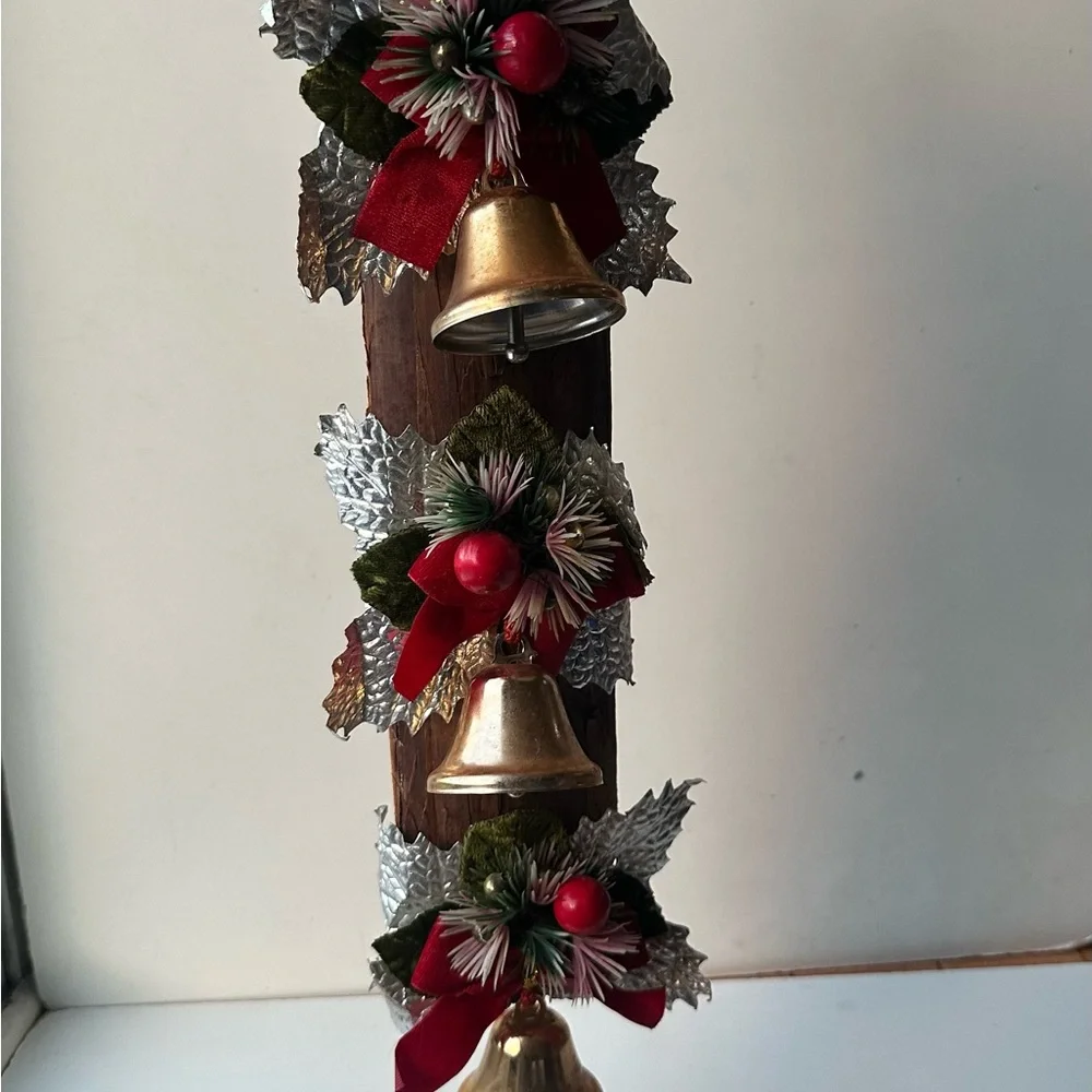 Vintage Christmas Holly Bells Wall Hanging Decoration Rustic Holiday Decor